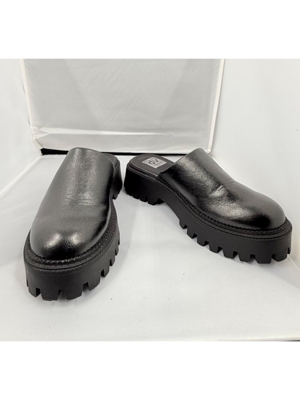 DV Dolce Vita Lexy Womens Black Lug Sole Slip-On Mules Size 7.5